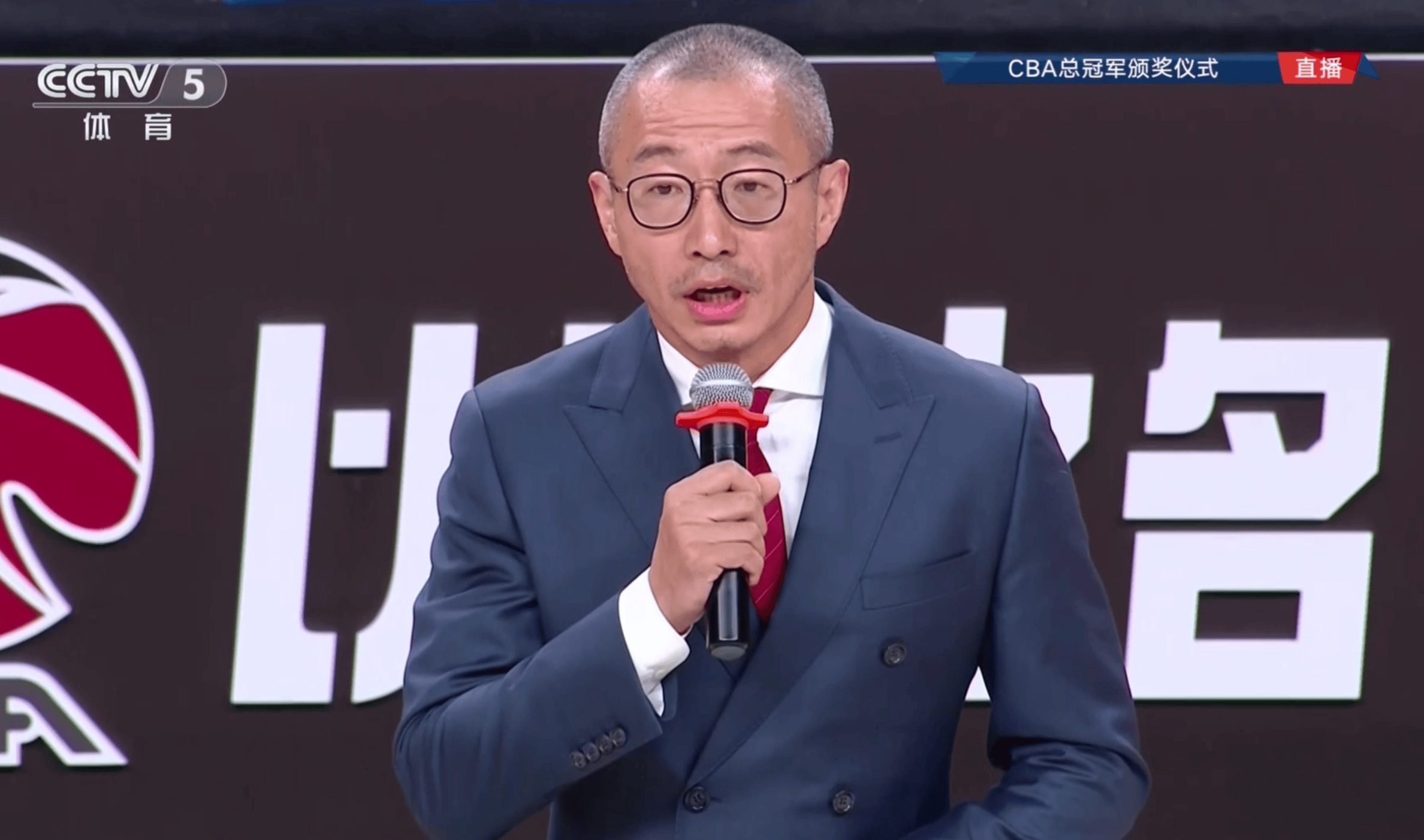 苏炳添场均50分都被交球迷热议的简单介绍|pg电子网页入口